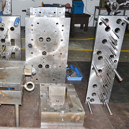 東莞五金模具設(shè)計與 模具定制 動漫玩具模具